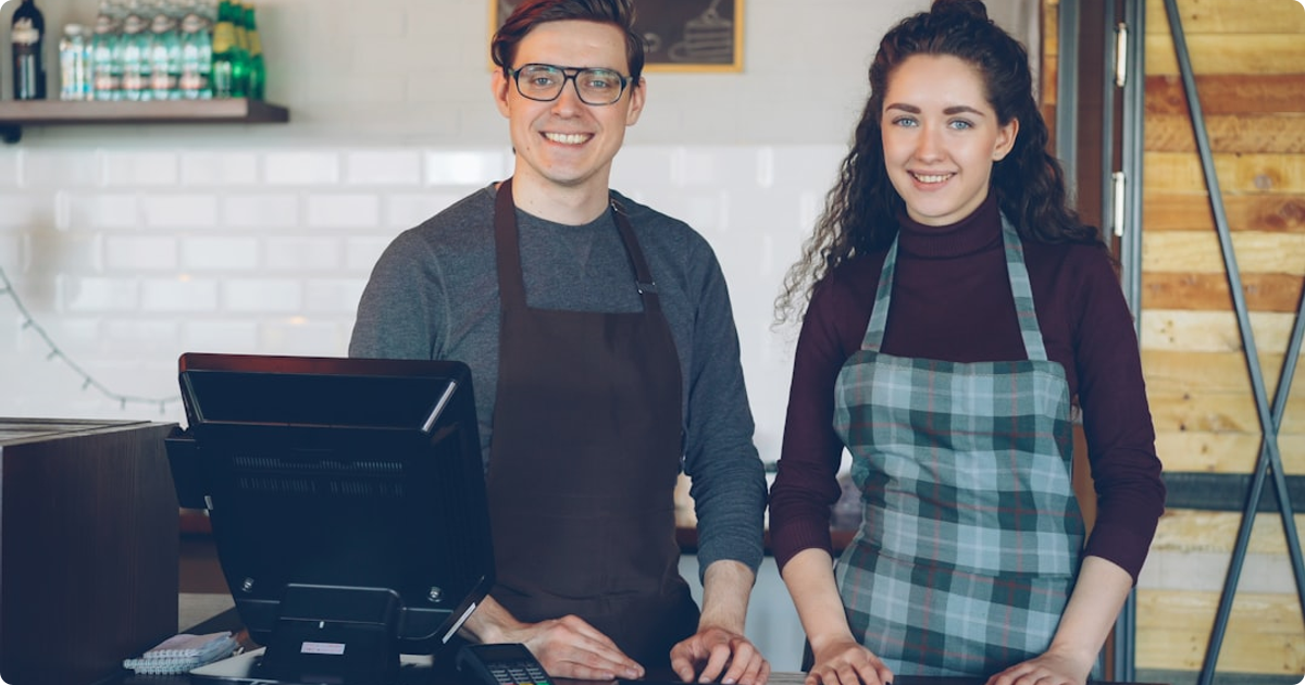 shopkeeper laptop ecommerce